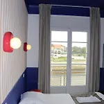 Ocean Hotel